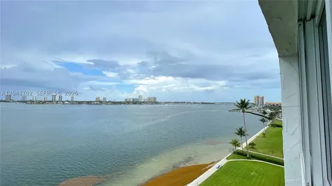 401 Lake Shore Drive Lake Park FL 33403