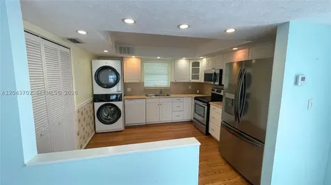 401 Lake Shore Drive Lake Park FL 33403