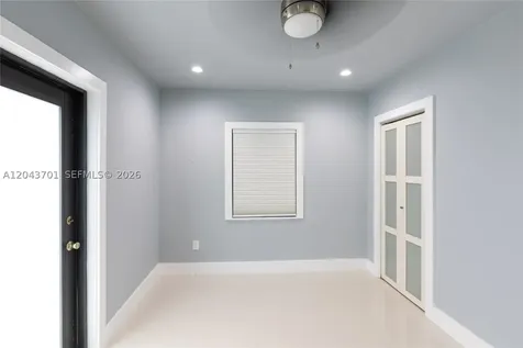 4538 SW 1st Street Miami FL 33134