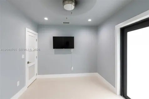 4538 SW 1st Street Miami FL 33134
