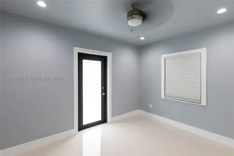 4538 SW 1st Street Miami FL 33134