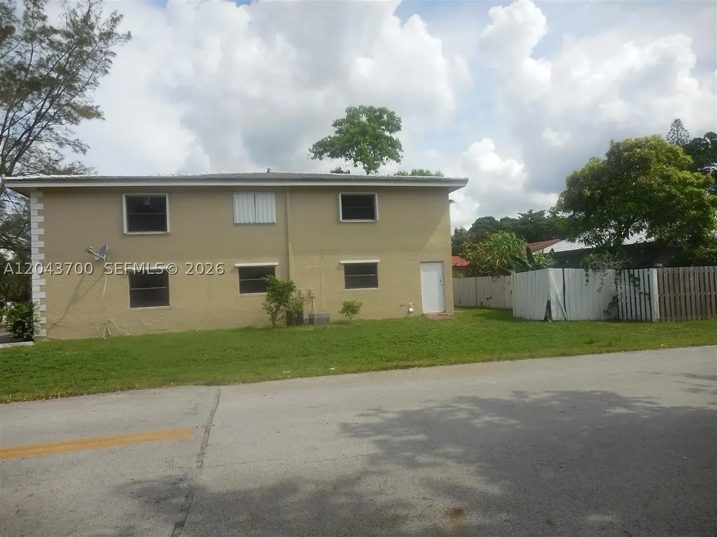 4101 Riverside Drive Coral Springs FL 33065