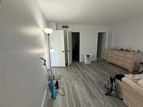 4174 Inverrary Drive Lauderhill FL 33319