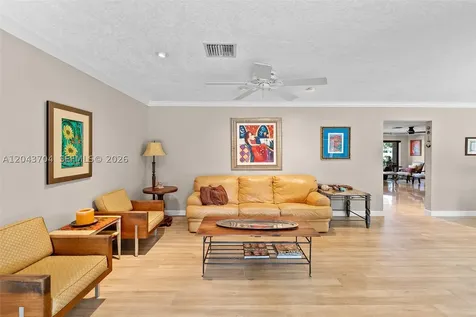 7430 SW 142nd Terrace Palmetto Bay FL 33158