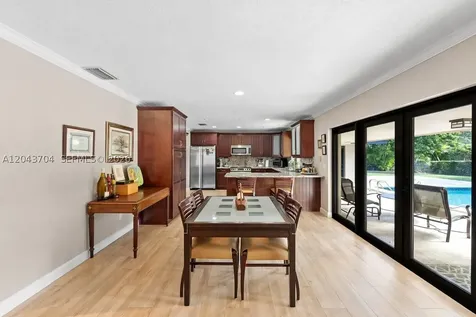 7430 SW 142nd Terrace Palmetto Bay FL 33158