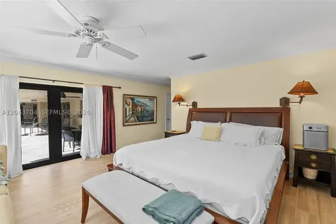 7430 SW 142nd Terrace Palmetto Bay FL 33158