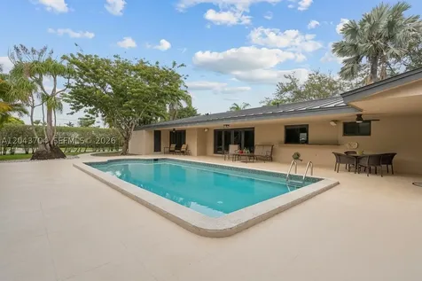 7430 SW 142nd Terrace Palmetto Bay FL 33158