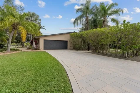 7430 SW 142nd Terrace Palmetto Bay FL 33158