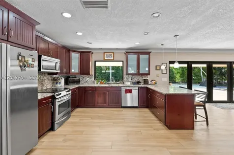 7430 SW 142nd Terrace Palmetto Bay FL 33158