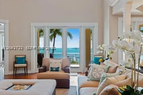 104 Coastal Drive Key Largo FL 33037