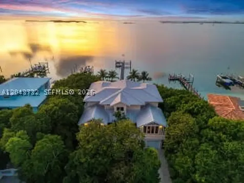 104 Coastal Drive Key Largo FL 33037