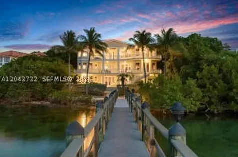 104 Coastal Drive Key Largo FL 33037