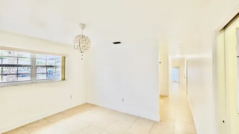 3180 SW 25th Terrace Miami FL 33133