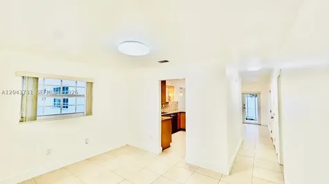 3180 SW 25th Terrace Miami FL 33133