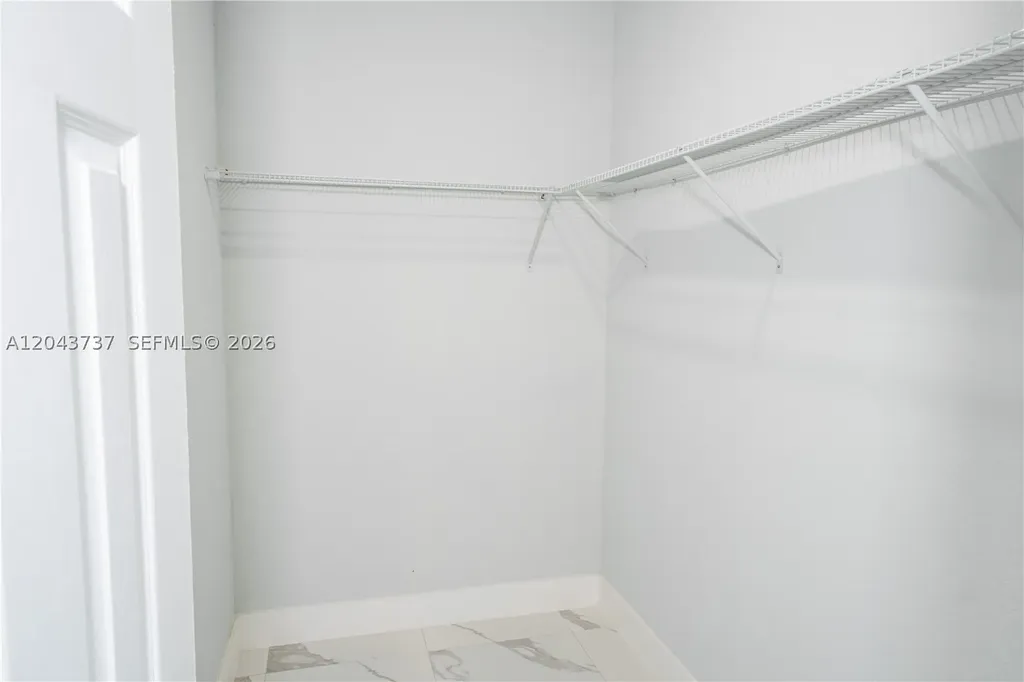 2522 NW 9th Place Fort Lauderdale FL 33311