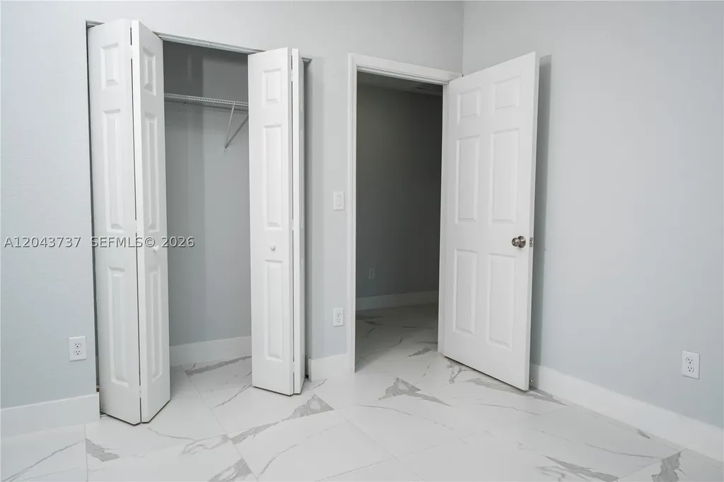 2522 NW 9th Place Fort Lauderdale FL 33311