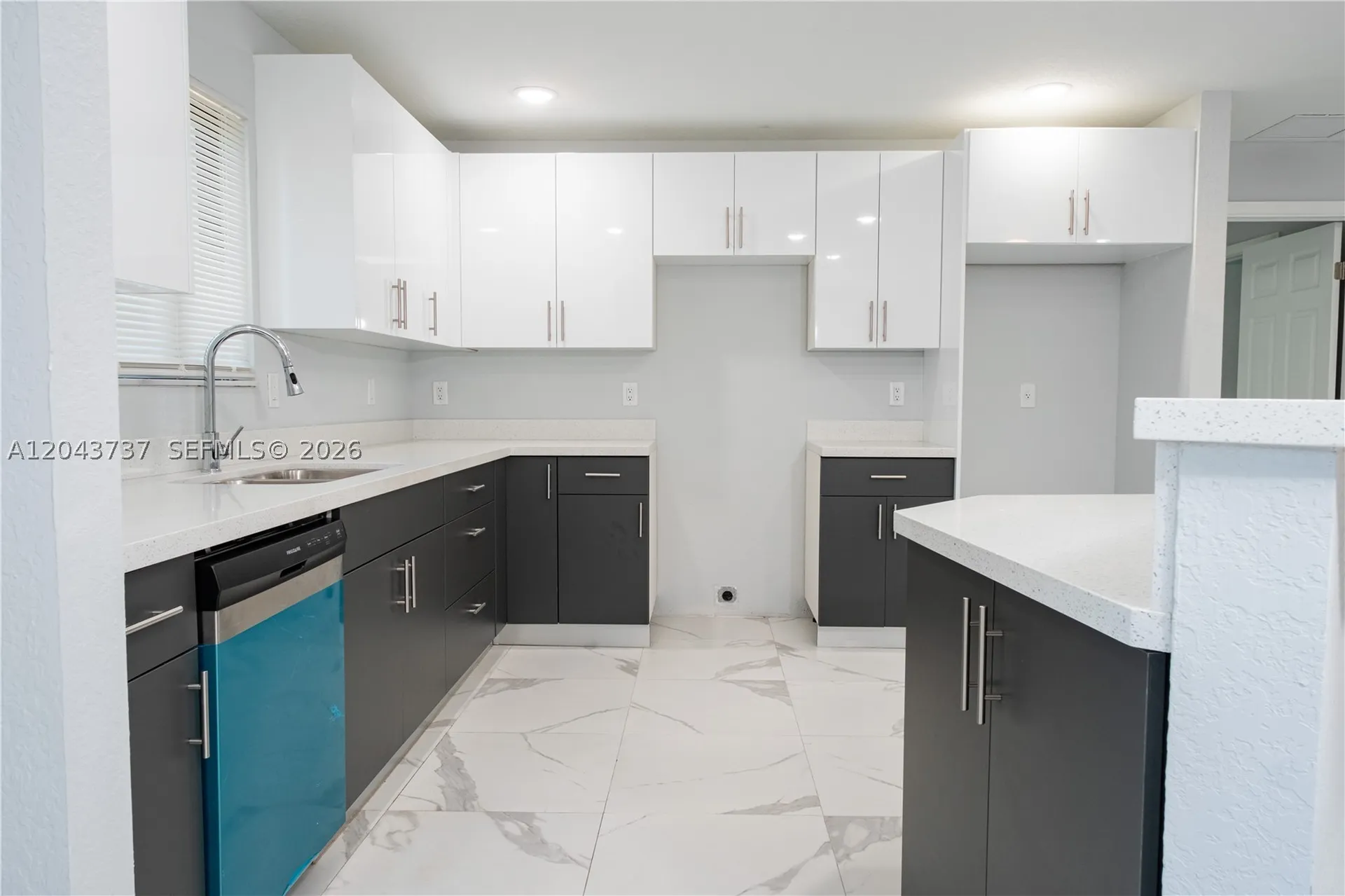 2522 NW 9th Place Fort Lauderdale FL 33311