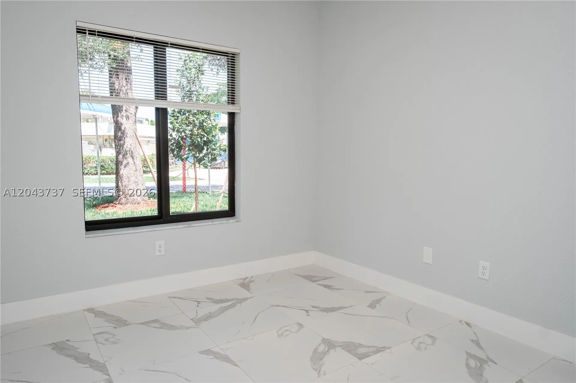 2522 NW 9th Place Fort Lauderdale FL 33311