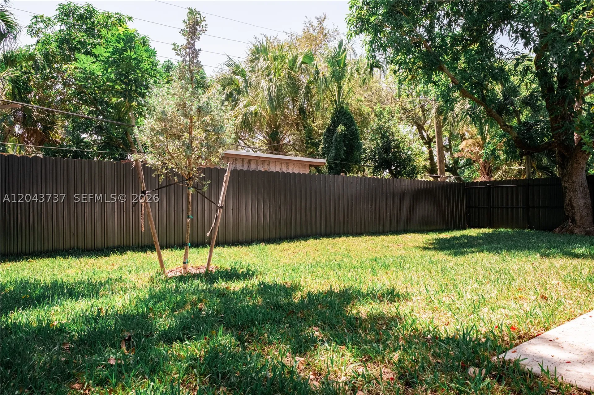 2522 NW 9th Place Fort Lauderdale FL 33311