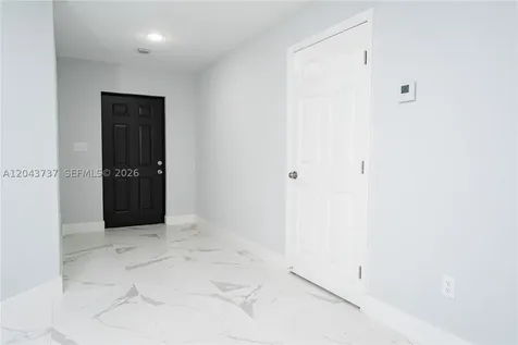 2522 NW 9th Place Fort Lauderdale FL 33311
