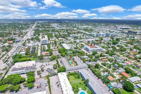 160 NE 8th Avenue Hallandale Beach FL 33009