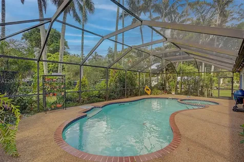 16620 SW 234th Street Homestead FL 33031
