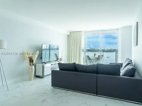 1100 West Avenue Miami Beach FL 33139