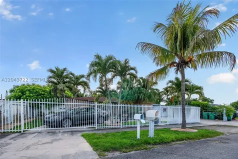 25520 SW 125th Court Homestead FL 33032
