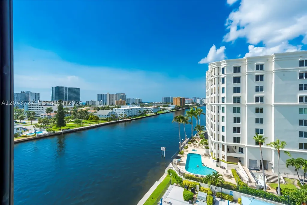 2900 NE 14th St Causeway Pompano Beach FL 33062
