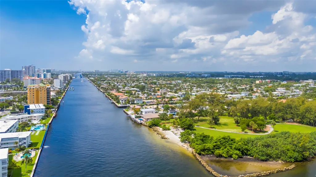 2900 NE 14th St Causeway Pompano Beach FL 33062