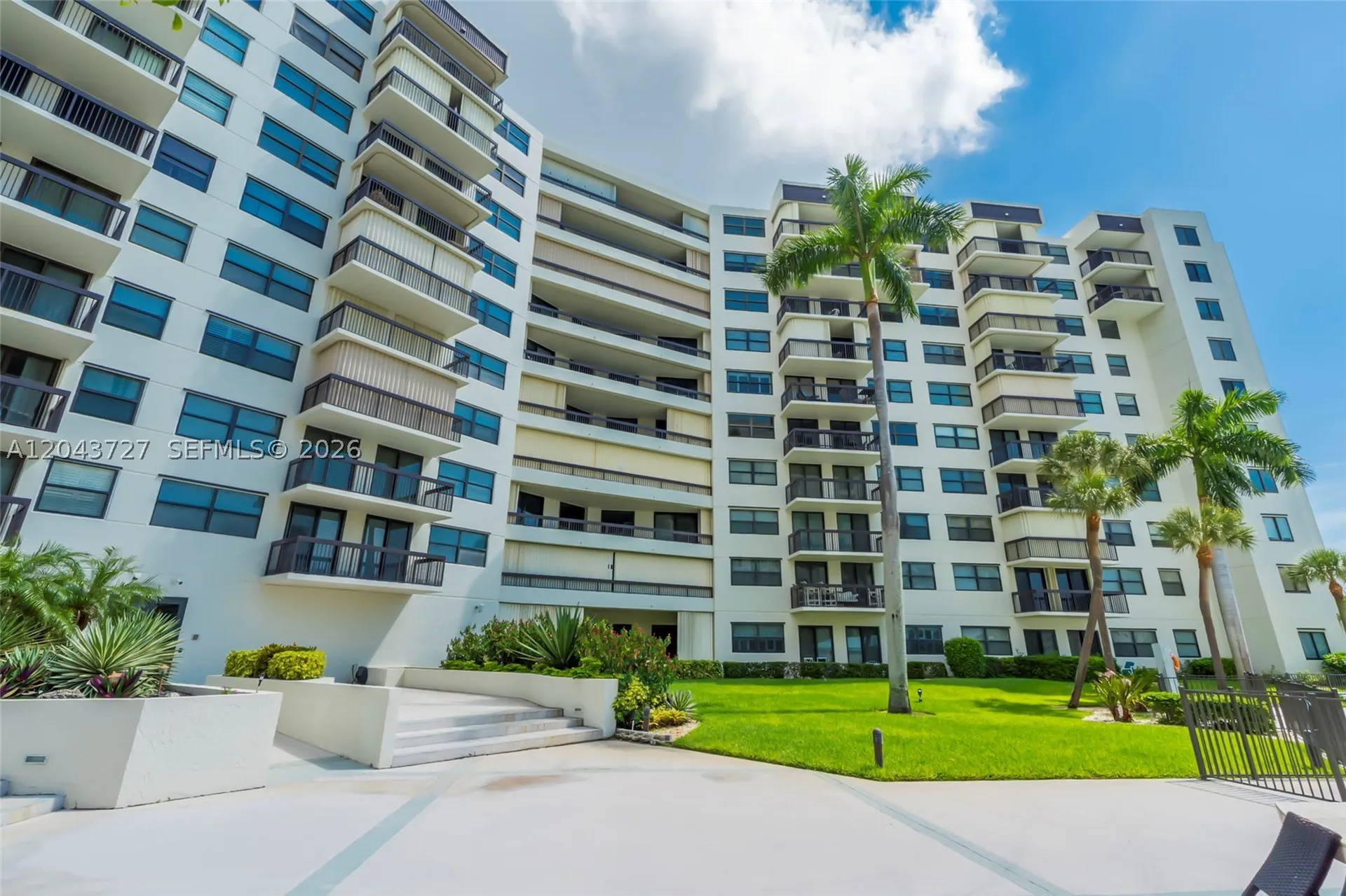 2900 NE 14th St Causeway Pompano Beach FL 33062