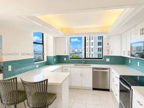 2900 NE 14th St Causeway Pompano Beach FL 33062