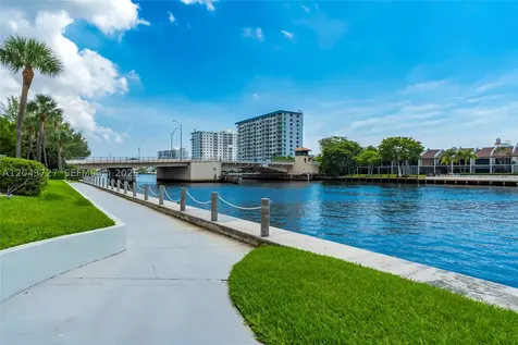 2900 NE 14th St Causeway Pompano Beach FL 33062