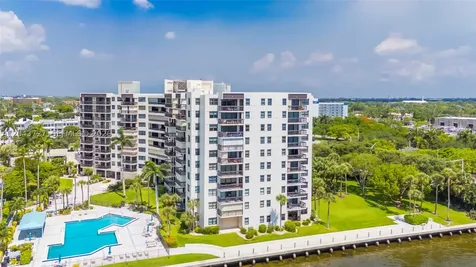2900 NE 14th St Causeway Pompano Beach FL 33062