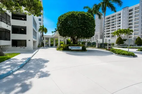 2900 NE 14th St Causeway Pompano Beach FL 33062