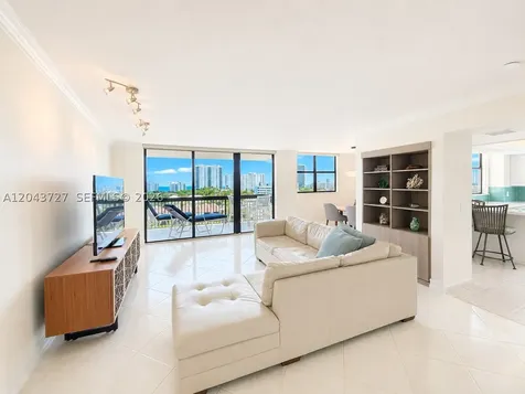 2900 NE 14th St Causeway Pompano Beach FL 33062