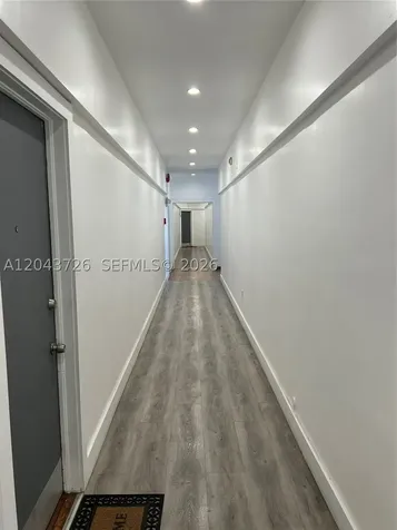 1895 SW 22nd Miami FL 33145