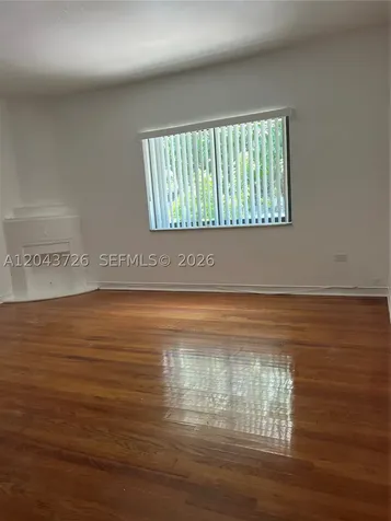 1895 SW 22nd Miami FL 33145
