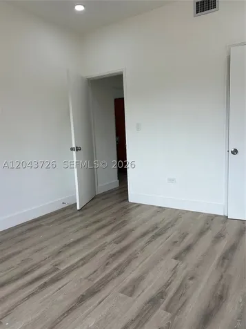 1895 SW 22nd Miami FL 33145