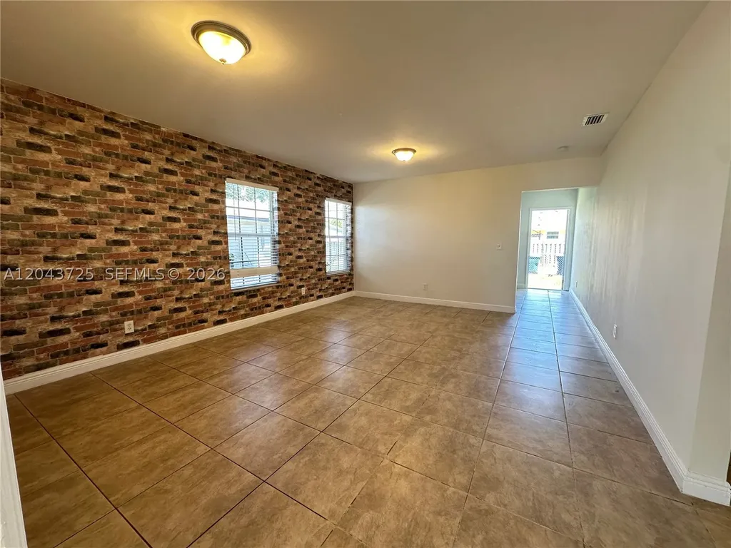 2235 Farragut Street Hollywood FL 33020