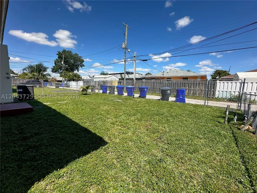 2235 Farragut Street Hollywood FL 33020