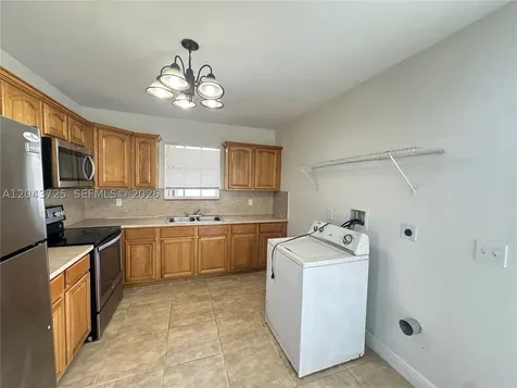 2235 Farragut Street Hollywood FL 33020
