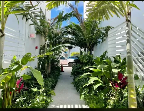8035 Abbott Avenue Miami Beach FL 33141