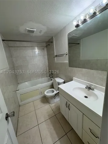 365 NE 125th Street North Miami FL 33161