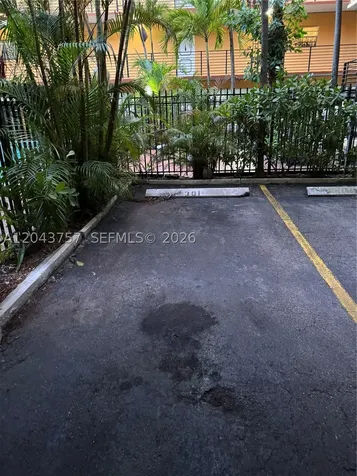 365 NE 125th Street North Miami FL 33161