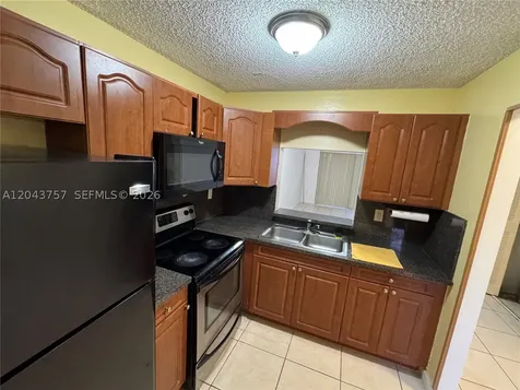 365 NE 125th Street North Miami FL 33161