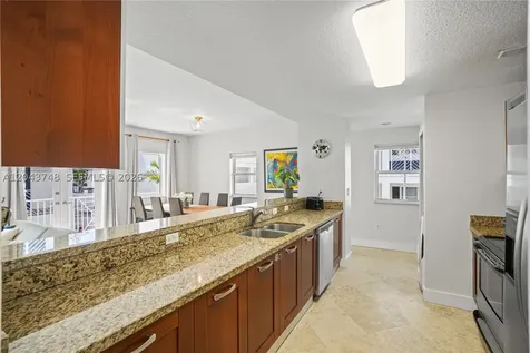 1043 SW 9th Court Miami FL 33130