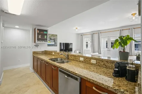 1043 SW 9th Court Miami FL 33130