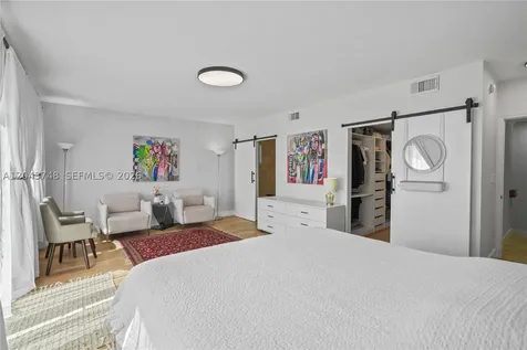 1043 SW 9th Court Miami FL 33130