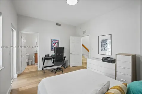 1043 SW 9th Court Miami FL 33130